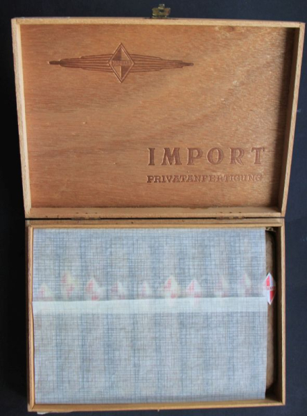 Borgward Zigarrenbox 1958 mit Zigarren und Borgward-Banderole (4033)